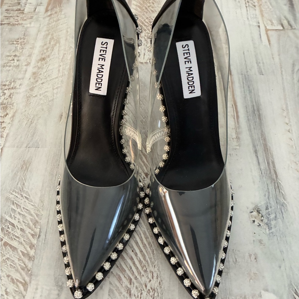 Steve Madden Viper pump clear vinyl upped and rhinestone embellishments